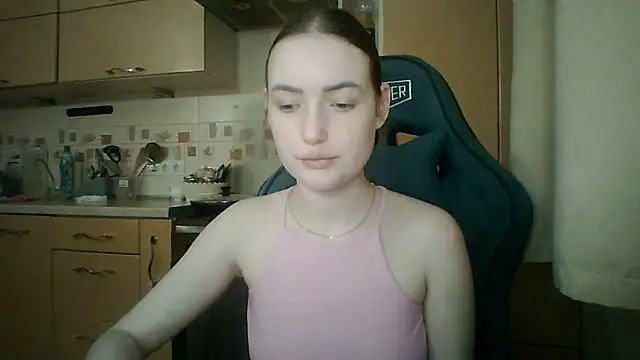 Онлайн чат XXX Lisanta
