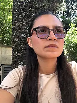 แชท XXX สดของ Gia_Mazzon