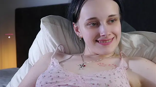 Chat XXX en directo de KirstinMcgeady