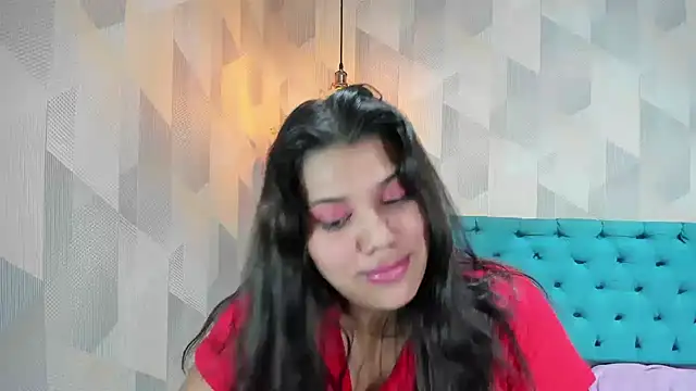 LindaBreeS' Live XXX Chat