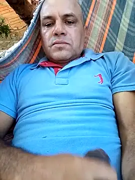 Chat +18 de marronzinho23c ao vivo