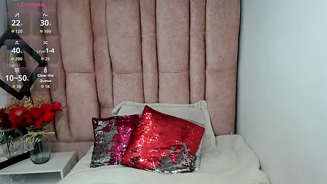 Issa_Milf__'s Live XXX Chat