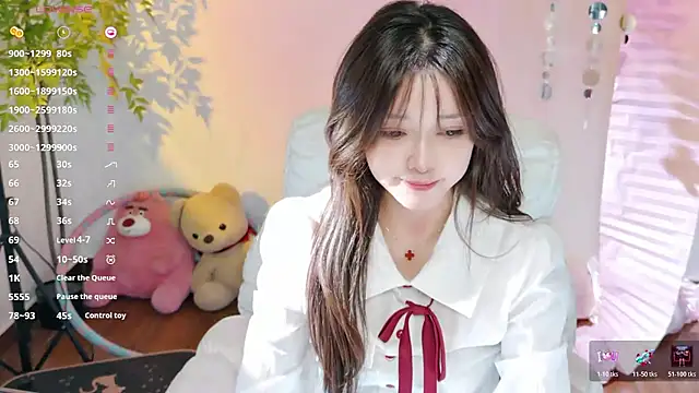 Yiluo95 Live XXX-chat