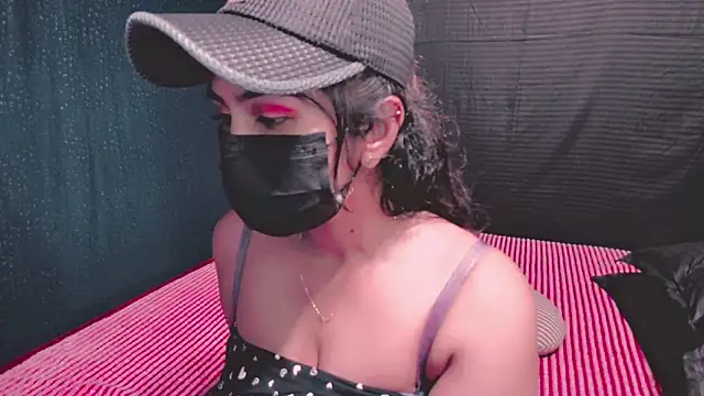 stunning_girl Adlı Modelin Canlı XXX Sohbeti