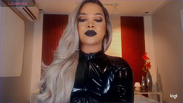 Czat XXX na żywo – MarryQueen22