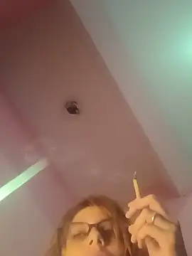Garota_atrevida Adlı Modelin Canlı XXX Sohbeti