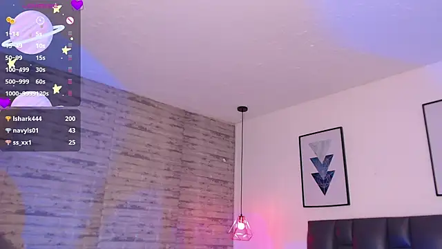 Chat +18 de TinnaCobb ao vivo