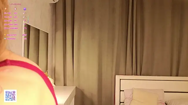 DaynaMachaのライブXXXチャット