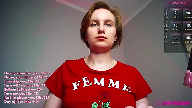 KinkyMissCherry Chat XXX in diretta
