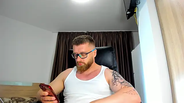 Онлайн чат XXX Findom_guy