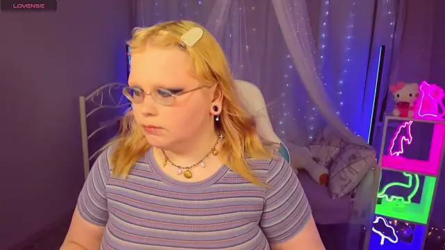 LottieReed's Live XXX Chat