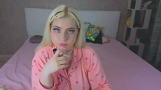 NikaRocks Chat XXX in diretta