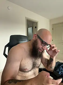 MastaWolfy XXX чат на живо