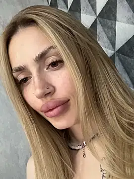 Elizabeth_Tay's Live XXX Chat