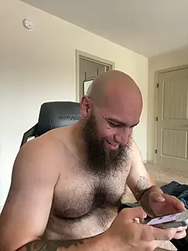 Chat +18 de MastaWolfy ao vivo