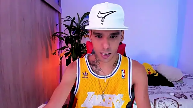 Damianwhite 现场XXX聊天
