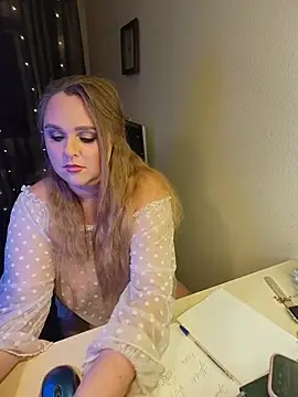 Czat XXX na żywo – Juicy_PeachLux