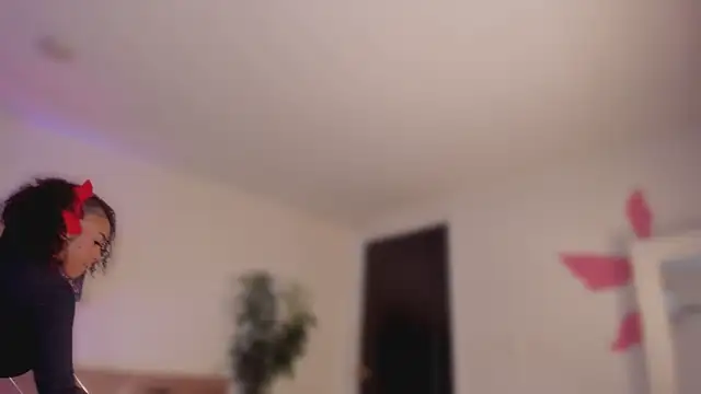 YariRose 现场XXX聊天