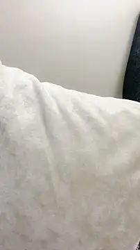 ashwariya23 Show Webcam