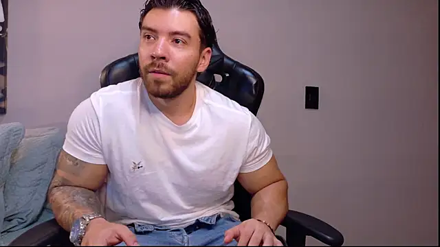 Chat +18 de owen_seth1 ao vivo