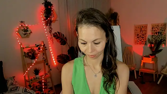 TrasyMorris Chat XXX live
