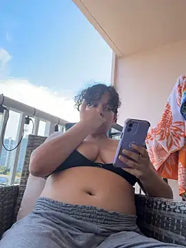 allybluee777 Chat XXX in diretta