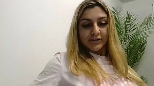 NicolePlay's Live XXX Chat