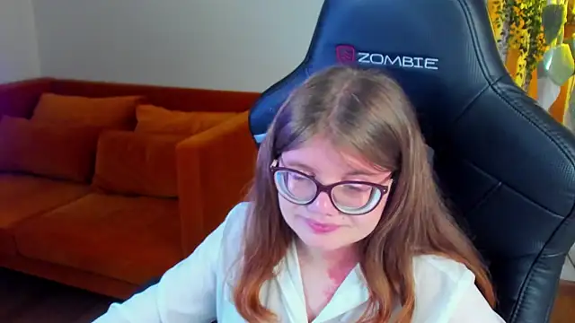 Chat +18 de ChloeHalses ao vivo