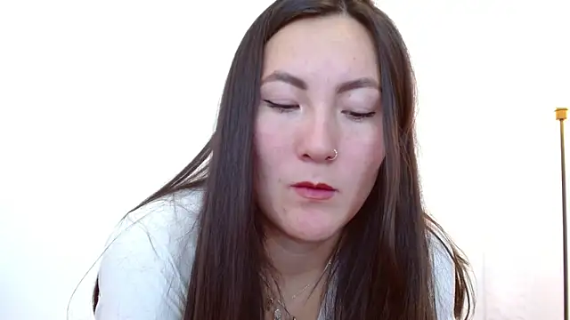 Elle_Lee_ Adlı Modelin Canlı XXX Sohbeti
