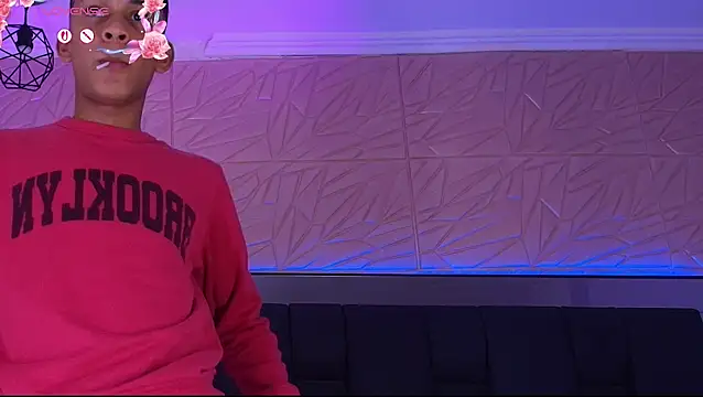 dilan_alfonzo Adlı Modelin Canlı XXX Sohbeti