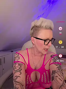 German_Milf 라이브 XXX 채팅