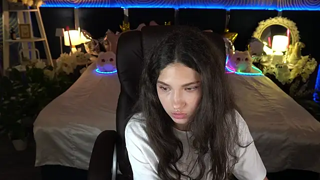 BabyFlowerr – Naživo XXX chat