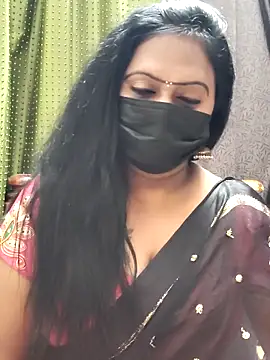 Meera_mia XXX чат на живо
