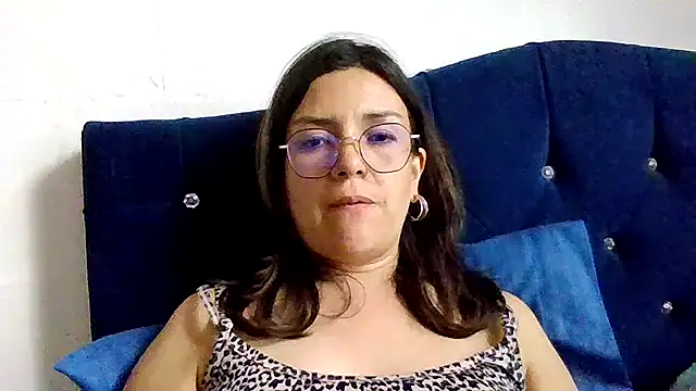 princessbella93 Chat XXX in diretta