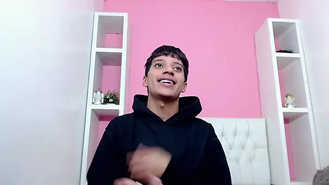 XXX chat uživo modela jl_brayan12
