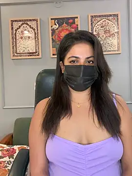 Kavya_hotieeeee Adlı Modelin Canlı XXX Sohbeti