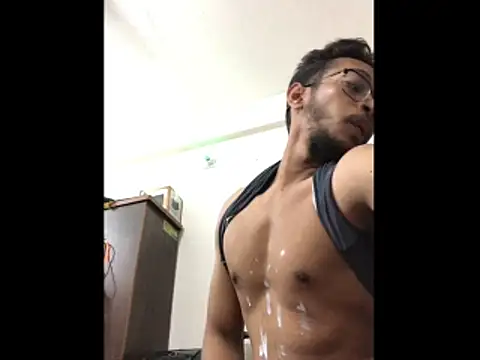 XXX chat uživo modela JayxBaer