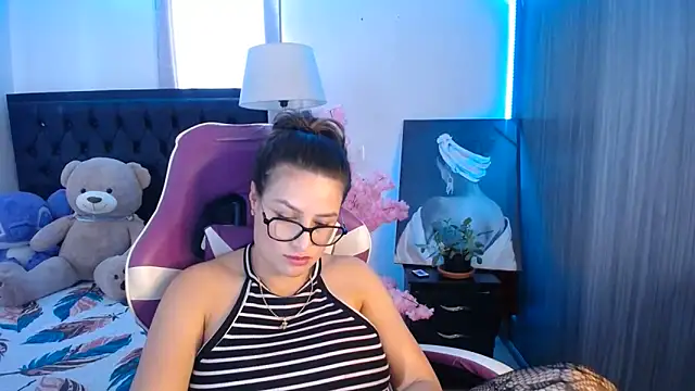 esmeraldaa230 Chat XXX live