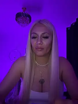 Živý XXX chat AlmaBby