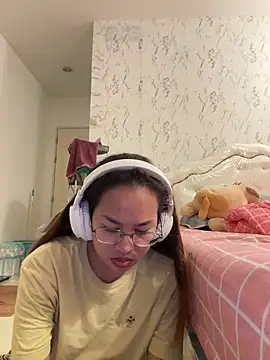 Ponthip 라이브 XXX 채팅