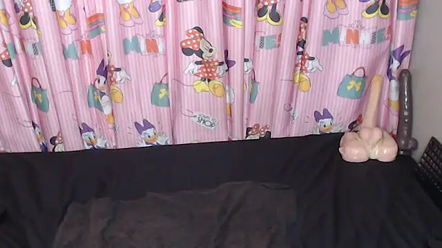 TrishahXo 现场XXX聊天
