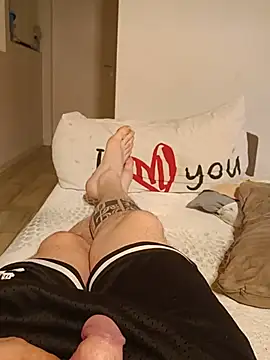 biondand Webcam show