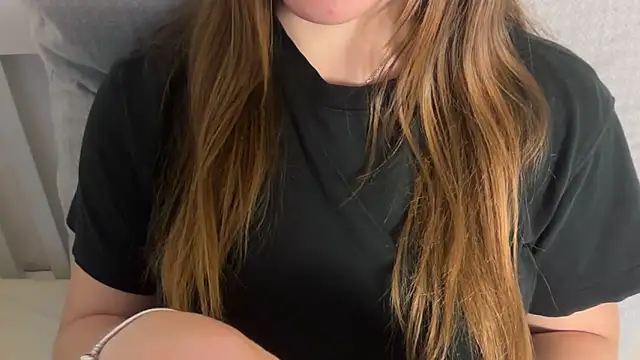 Živý XXX chat Lucyschickt
