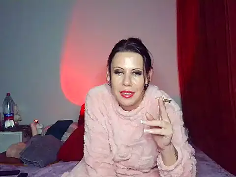 Juicy_Lucy Chat XXX in diretta