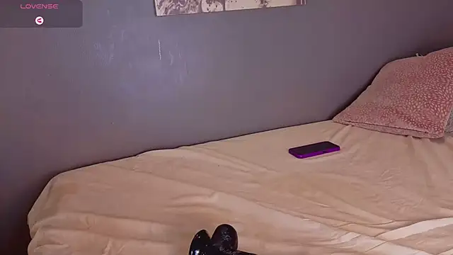Karlie_moore_ élő XXX-chatje