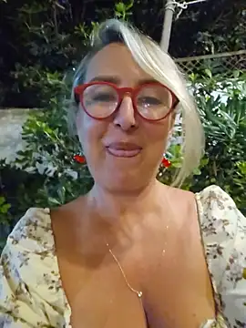MariaRichi_ Chat XXX in diretta