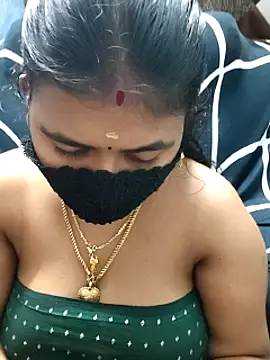 Živý XXX chat Tamil_Lotus