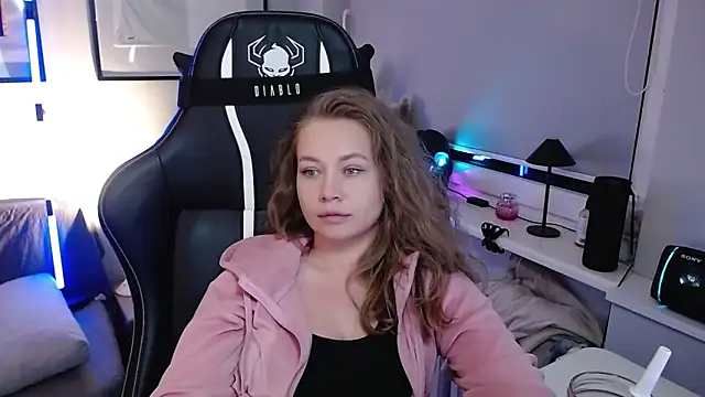 holly_xglam Chat XXX live
