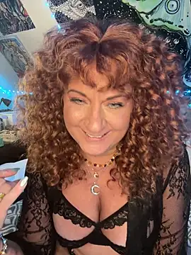 SuzyCatzz Live XXX-chat