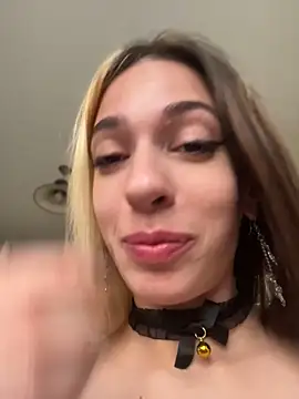 دردشة StonerWitch6 الجنسية المباشرة